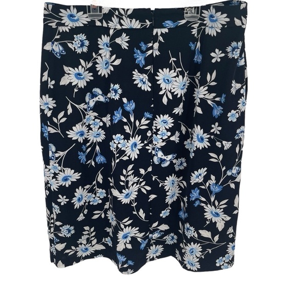 Ann Taylor NWT Women’s Blue Floral Skirt Tulip Hem Wrap-look Zip Midi size 14 - Picture 2 of 10